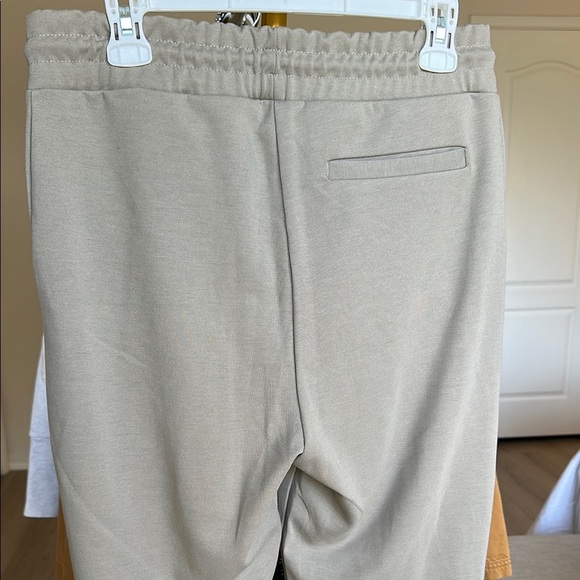 Zara Light Gray Sweatpants - Picture 2 of 5